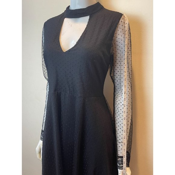 Vintage Womens Fiat & Flare Dress Lace Mesh Sleeve Front Keyhole Black SZ Medium - Picture 4 of 9